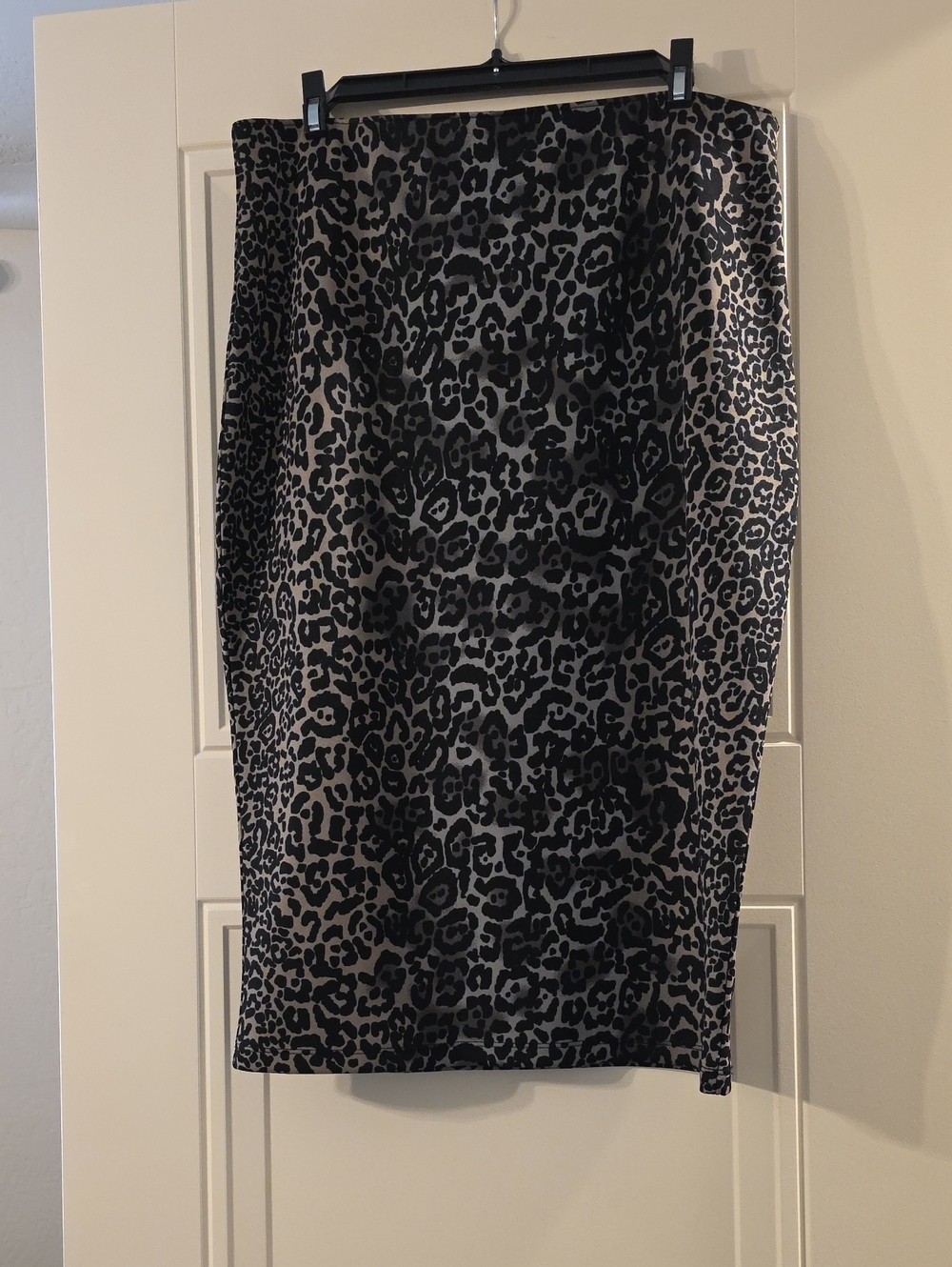 Apt. 9 Leopard Print Pencil Skirt - Black and Gray